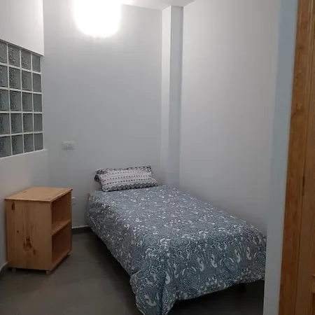 شقة Privado En Zona Tranquila Y Proxima Al Aeropuerto Tf Norte Y A La Ciudad De .