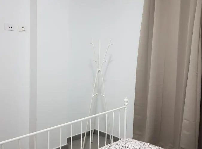 Appartement Privado En Zona Tranquila Y Proxima Al Aeropuerto Tf Norte Y A La Ciudad De . *
