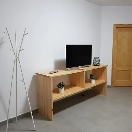 公寓 Privado En Zona Tranquila Y Proxima Al Aeropuerto Tf Norte Y A La Ciudad De . *